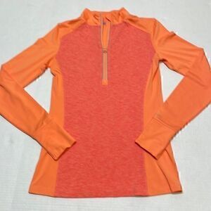 Hottotties women’s 3/4 zip pullover. Size S.